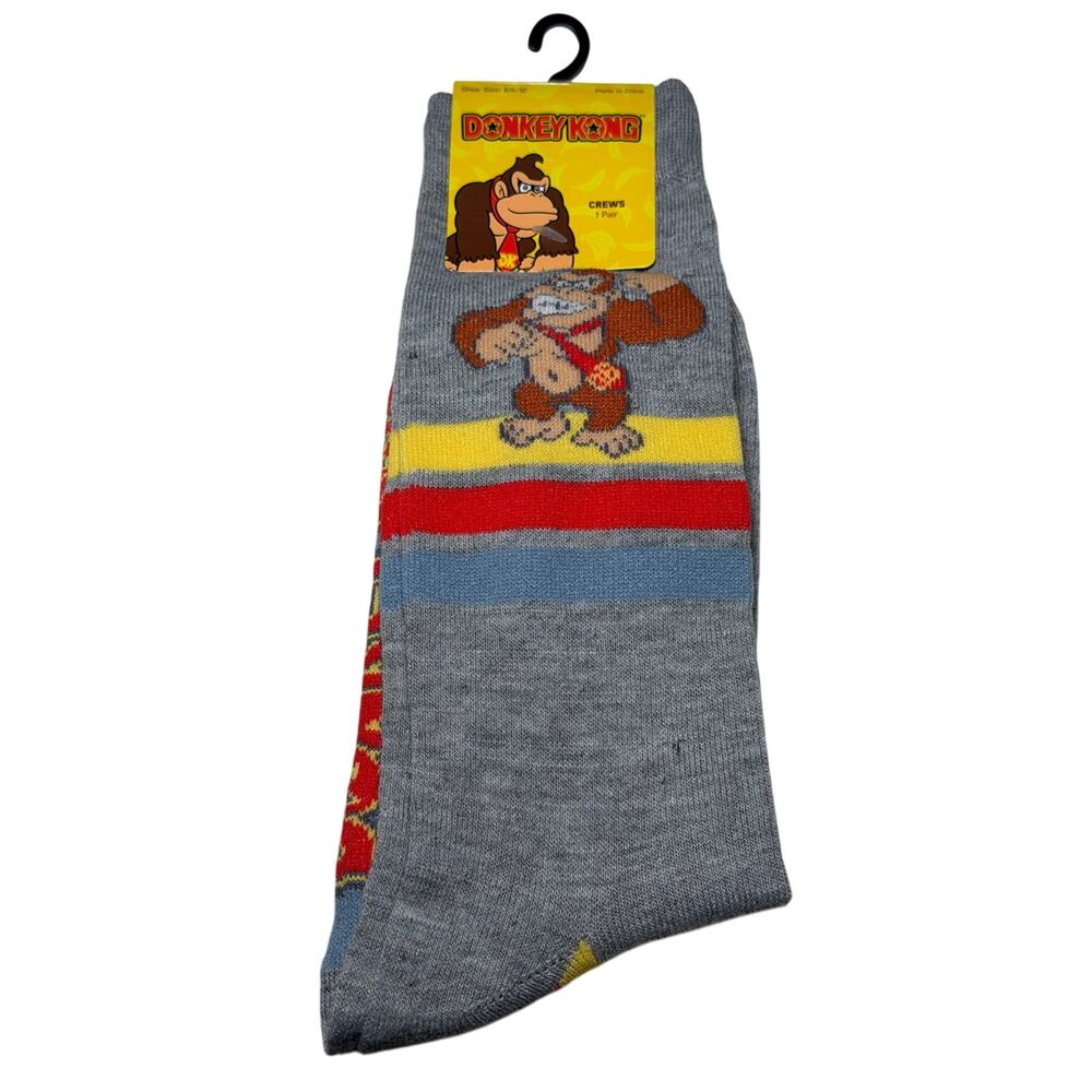 DONKEY KONG Official Nintendo Licensed Product Crew Socks new 6.5-12